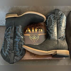 NWT Men’s Alfa cowboy boots - leather black w/turquoise size 28.5/12 US